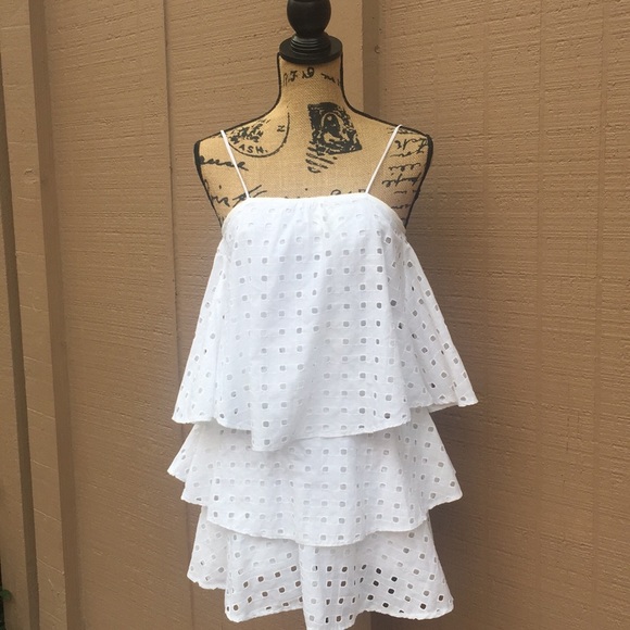 Sz XS Natalie Anne Three Tiered Eyelet Dress - Picture 2 of 6